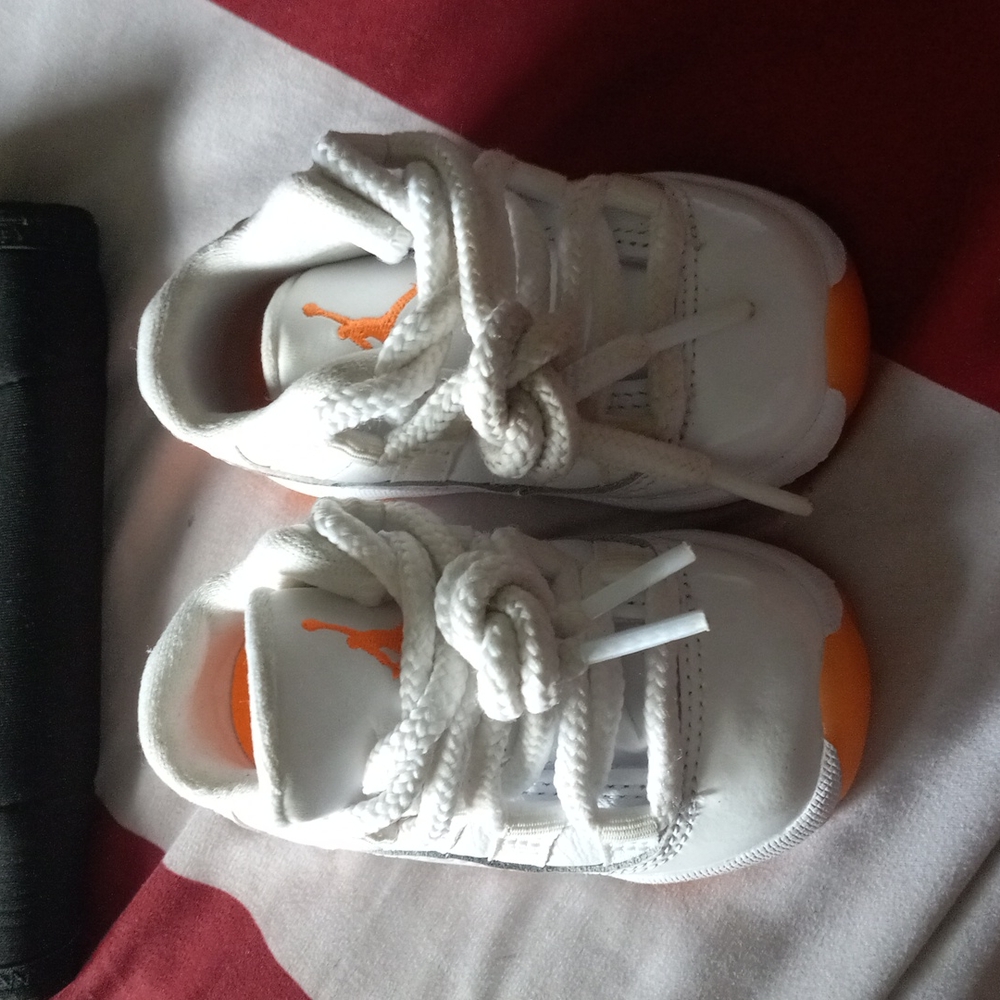 4c baby Jordan's